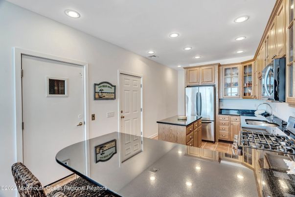 Interior, Kitchen, Recessed Lighting