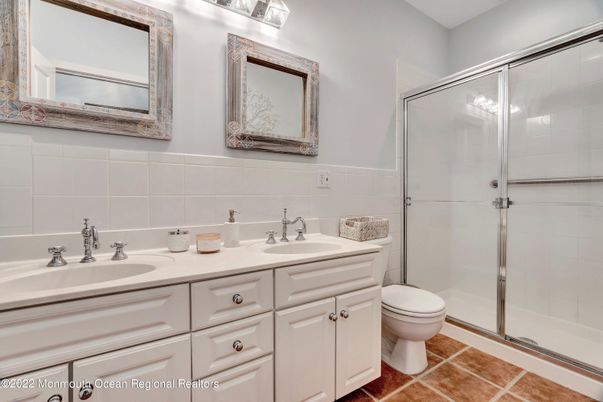 Bathroom, Dual Sink Vanities, Glass Shower, Interior