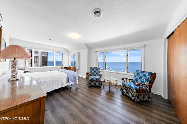 Bedroom, Interior, Water, Wood Texture Flooring