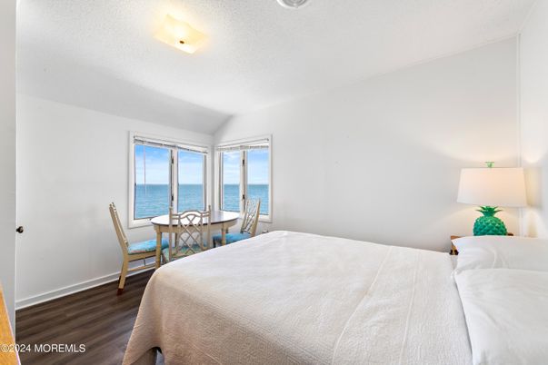 Bedroom, Interior, Water, Wood Texture Flooring