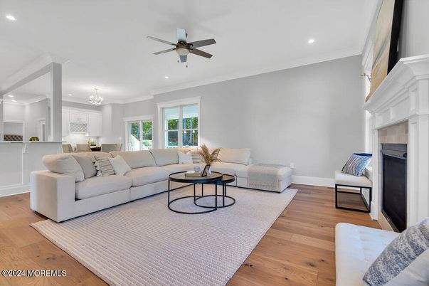 Chandelier, Interior, Kitchen, Living room, Recessed Lighting, Wood Texture Flooring