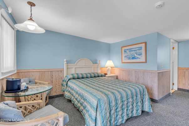 Bedroom, Interior, Pendant Lights