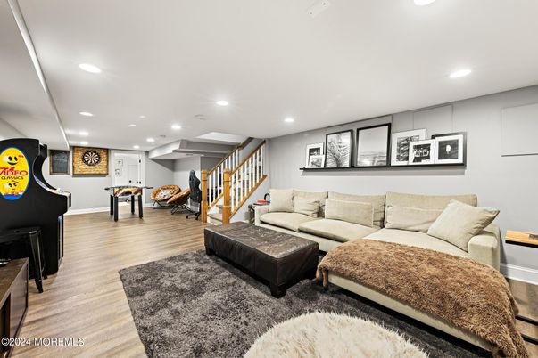 Interior, Living room, Piano, Recessed Lighting, Wood Texture Flooring