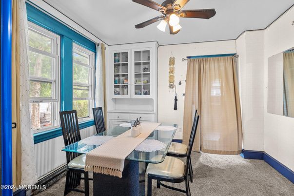 Dining room, Interior
