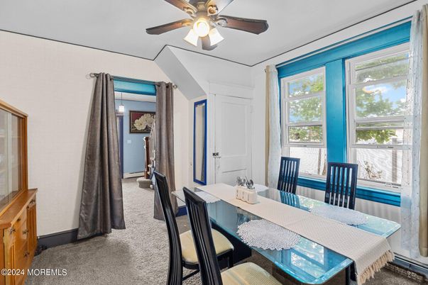 Dining room, Interior
