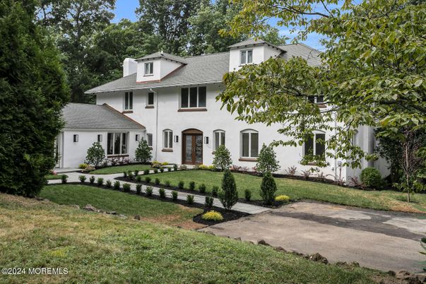Exterior, Facade, French Provincial