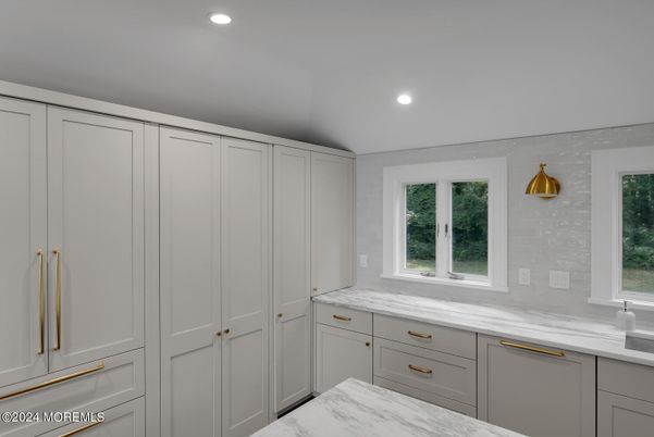 Interior, Marble, Recessed Lighting