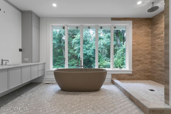 Bathroom, Free Standing Baths, Interior, Recessed Lighting, Wooden Walls