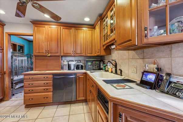 Interior, Kitchen, Recessed Lighting, Tile Countertops