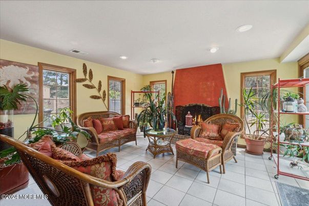 Fireplace, Interior, Living room, Recessed Lighting