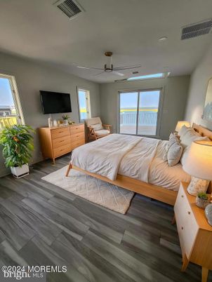 Bedroom, Interior, Wood Texture Flooring