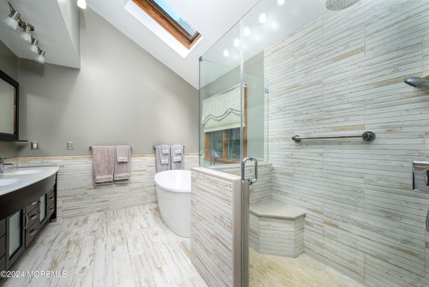 Bathroom, Dual Sink Vanities, Free Standing Baths, Glass Shower, Interior, Recessed Lighting