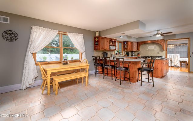 Dining room, Interior, Kitchen, Stone Walls