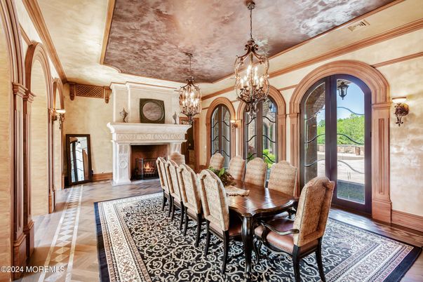 Chandelier, Dining room, Fireplace, Interior, Wood Texture Flooring