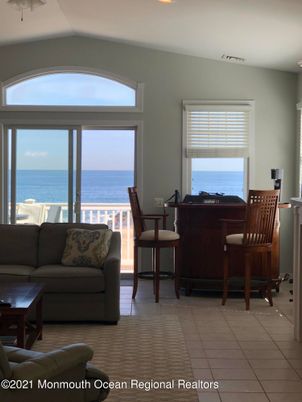 Home Office, Interior, Water