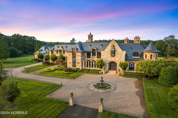 Backyard, Exterior, Facade, French Provincial