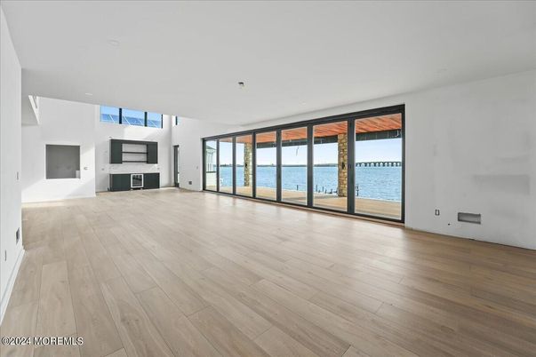 Empty room, Interior, Water, Wood Texture Flooring