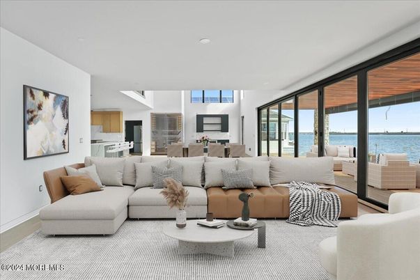 Dining room, Interior, Kitchen, Living room, Water