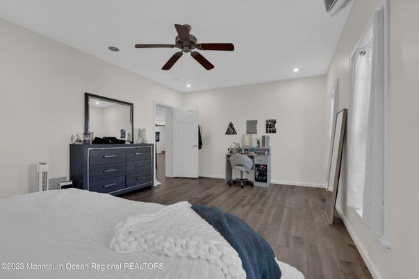 Bedroom, Home Office, Interior, Recessed Lighting, Wood Texture Flooring