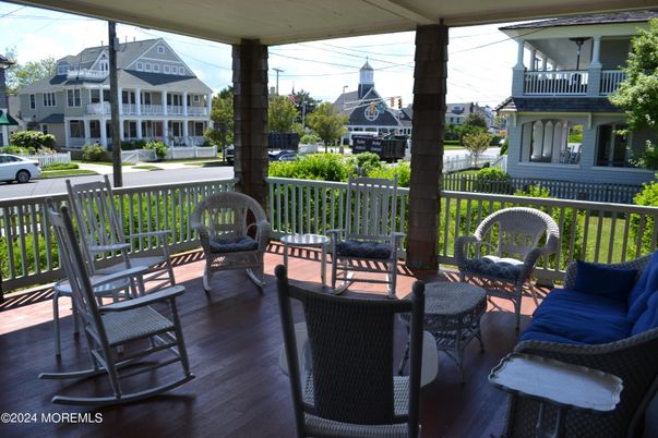 Exterior, Wood Texture Flooring