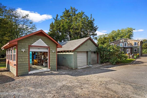 Backyard, Detached Garage, Exterior