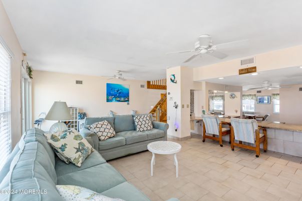 Dining room, Interior, Living room, Recessed Lighting