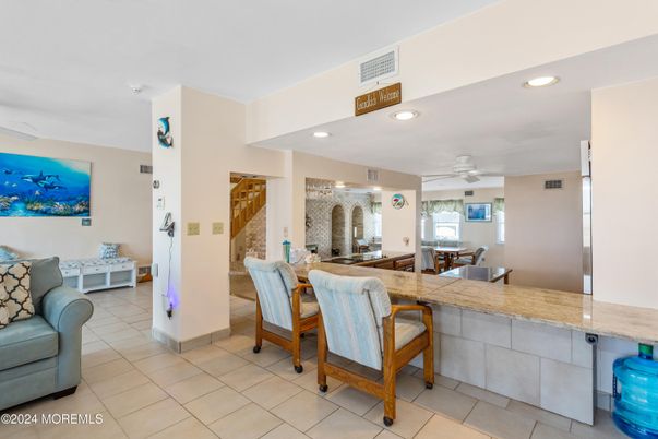 Dining room, Interior, Recessed Lighting
