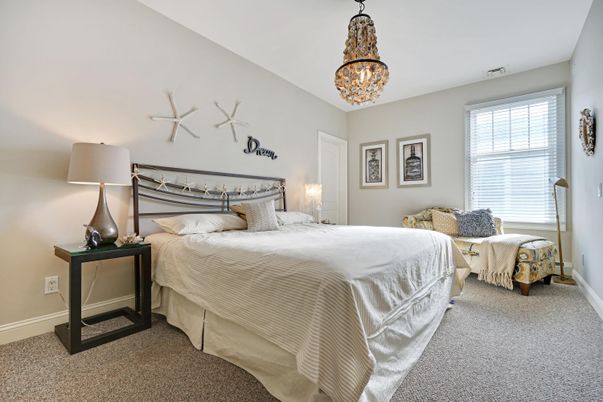 Bedroom, Interior, Pendant Lights