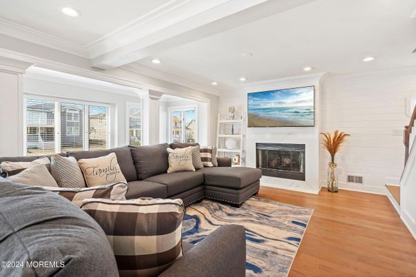 Fireplace, Interior, Living room, Recessed Lighting, Wood Texture Flooring