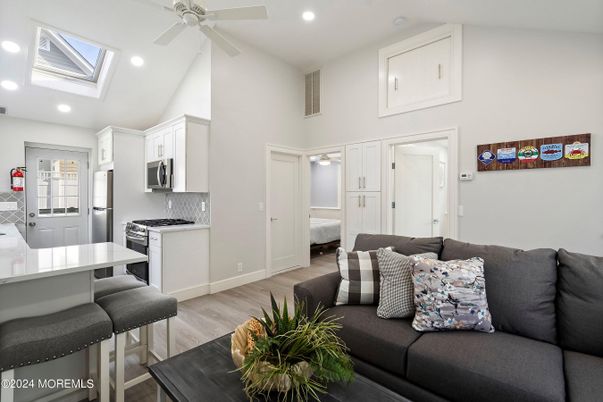 Interior, Kitchen, Living room, Recessed Lighting, Wood Texture Flooring