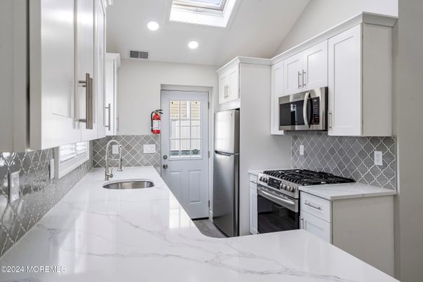 Interior, Kitchen, Marble, Recessed Lighting, Stainless Steel Appliances