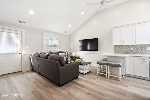 Interior, Living room, Recessed Lighting, Wood Texture Flooring