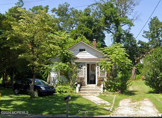 Exterior, Facade, None