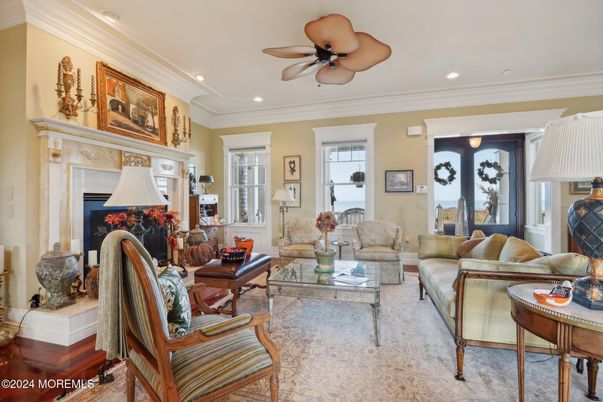 Fireplace, Interior, Living room, Recessed Lighting