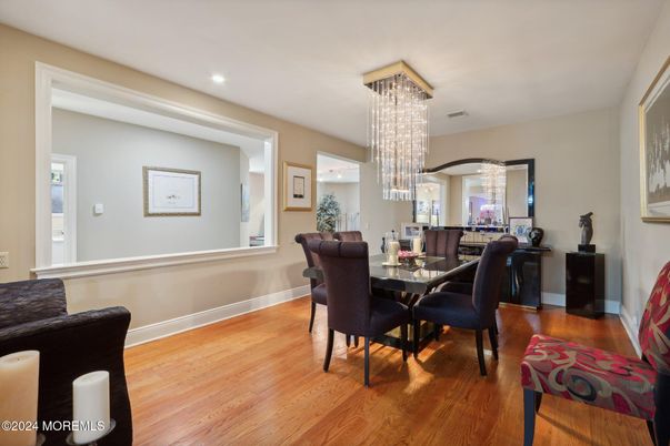 Chandelier, Dining room, Interior, Recessed Lighting, Wood Texture Flooring
