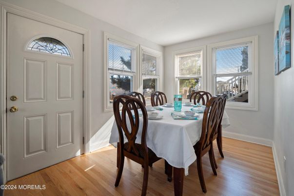 Dining room, Interior, Wood Texture Flooring