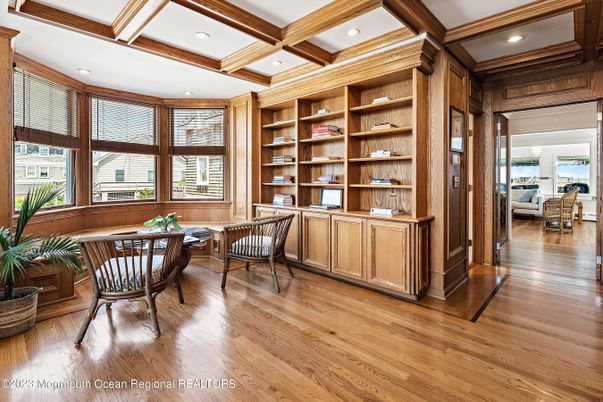 Home Office, Interior, Recessed Lighting, Wooden Beams, Wood Texture Flooring
