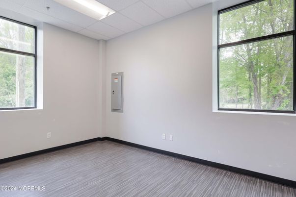 Elevator, Empty room, Interior