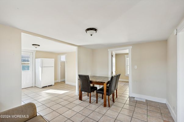 Dining room, Interior