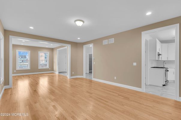 Empty room, Interior, Kitchen, Recessed Lighting, Wood Texture Flooring