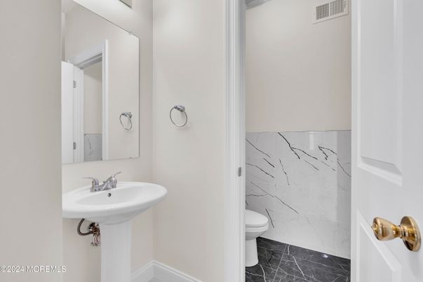 Bathroom, Interior, Marble, Marble Walls
