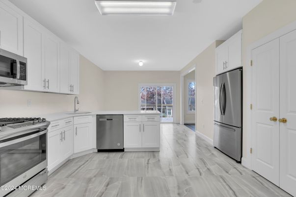 Interior, Kitchen, Stainless Steel Appliances, Wood Texture Flooring