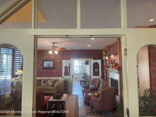 Fireplace, Interior, Living room, Recessed Lighting