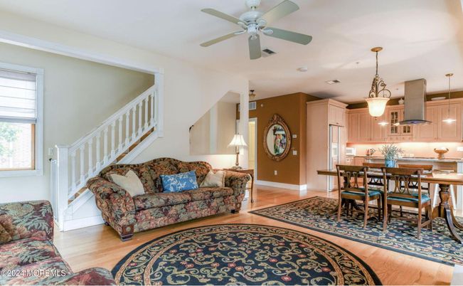 Dining room, Interior, Kitchen, Pendant Lights, Wood Texture Flooring