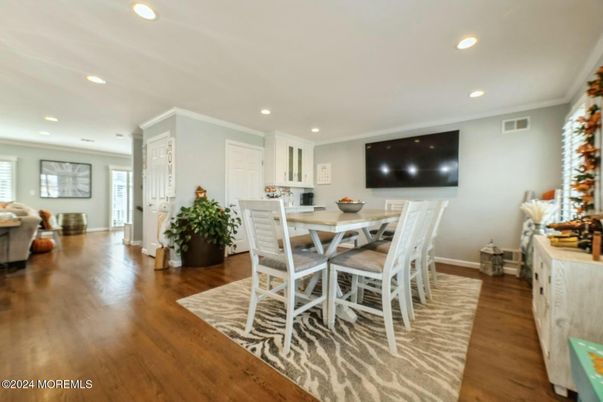 Dining room, Interior, Recessed Lighting, Wood Texture Flooring
