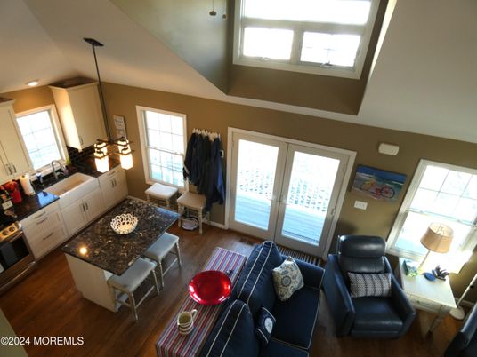 Interior, Living room, Pendant Lights, Recessed Lighting, Wood Texture Flooring