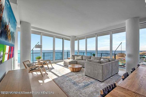 Interior, Living room, Sun Room, Water, Wood Texture Flooring