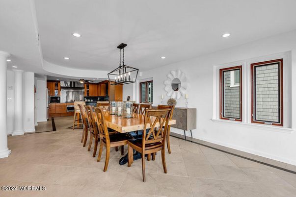 Dining room, Interior, Kitchen, Pendant Lights, Recessed Lighting