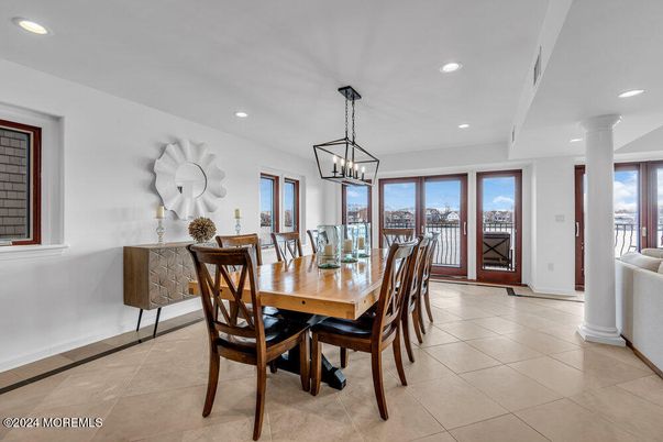 Chandelier, Dining room, Interior, Pendant Lights, Recessed Lighting