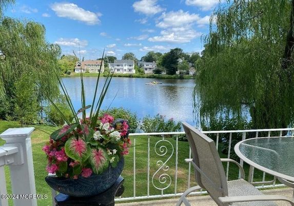 Exterior, Lake, Water